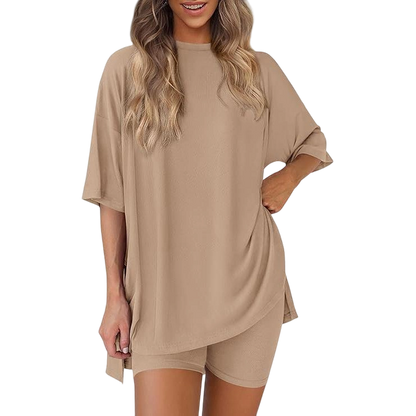 Women's Casual Oversized Crewneck Split Hem Shirts & Side Pocket Shorts Set