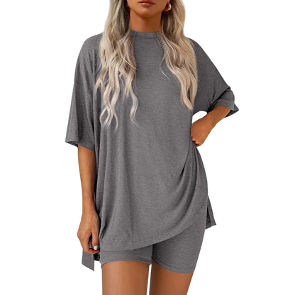 Women's Casual Oversized Crewneck Split Hem Shirts & Side Pocket Shorts Set